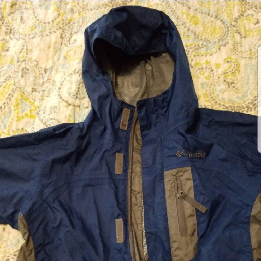 Columbia youth water resistant jacket